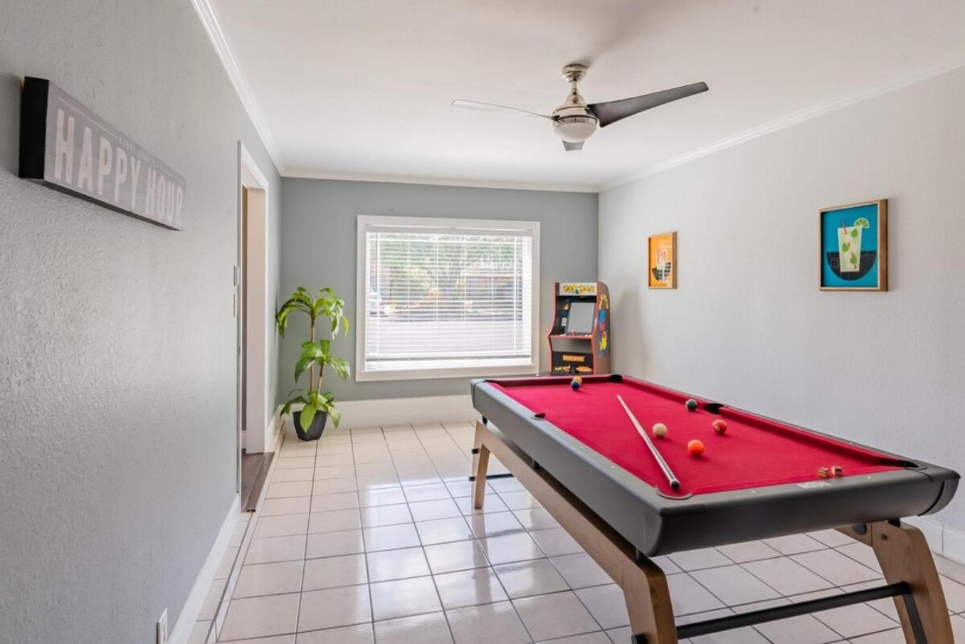 Gameroom, Bbq & Hot-tub By Lackland & Seaworld Ferienhaus