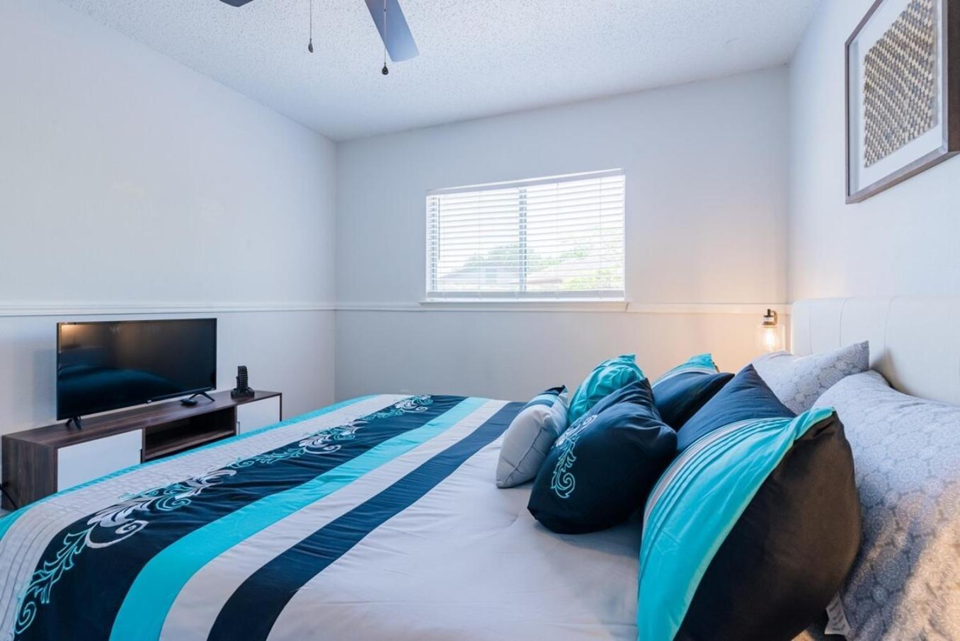Gameroom, Bbq & Hot-tub By Lackland & Seaworld Ferienhaus